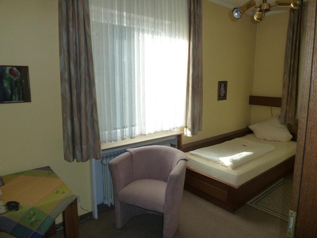 Edelstein Hotel Idar-Oberstein Szoba fotó